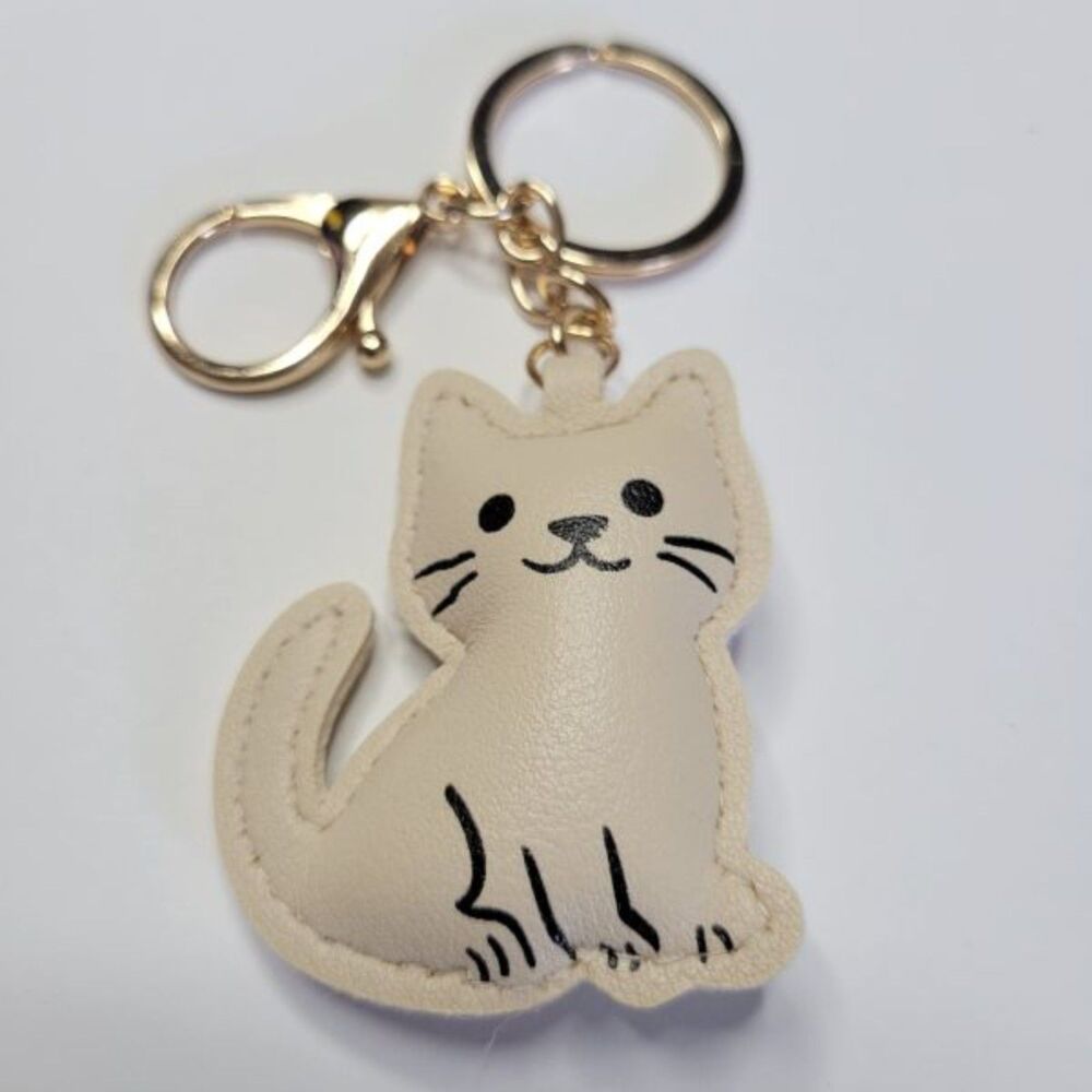 NWT Cute Cat Keychain Bag Charm For Your Purse Purrfect Gift! Beige and Gold!